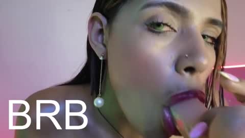   0900 p.m a 0500 a.m Colombia time UTC -5  online show from February 23, 2:14 am