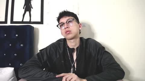 Thomas online show from September 12, 12:12 am