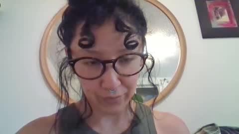 _tutti_frutti_ online show from September 13, 6:38 am