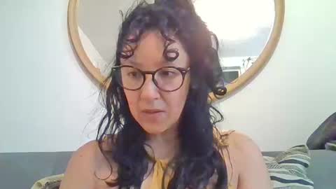 _tutti_frutti_ online show from October 4, 5:27 am