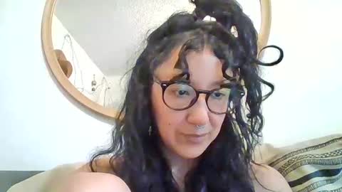 _tutti_frutti_ online show from September 10, 5:52 am