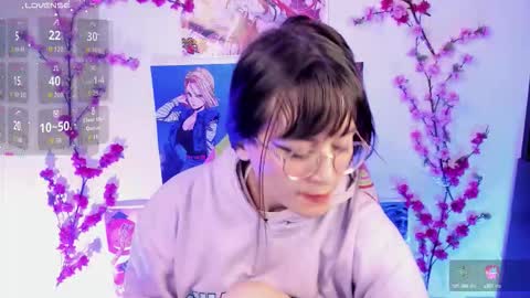     online show from October 7, 6:09 am