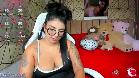 vane online show from September 24, 6:36 pm