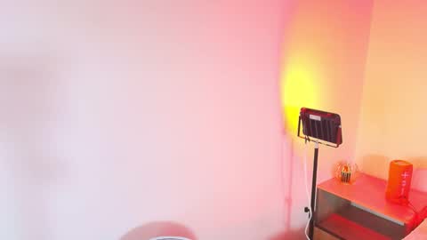 Victoria Fox online show from December 16, 12:40 am