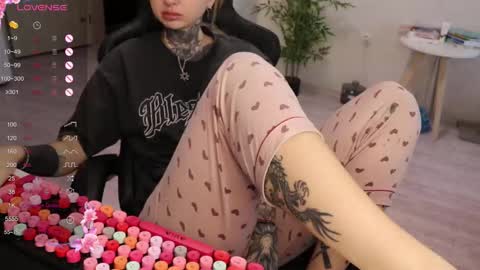 Alis online show from November 29, 8:33 am