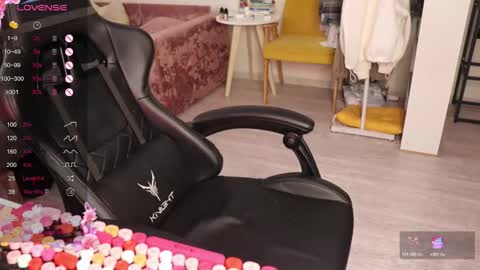 Alis online show from March 26, 8:41 am