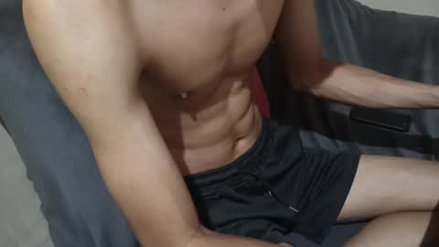 _vov_ online show from April 13, 6:45 pm