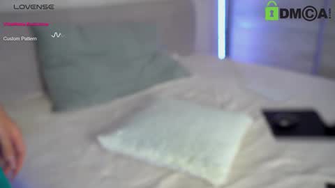 Lily online show from February 22, 8:09 pm