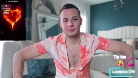 Sebastian online show from November 14, 6:21 pm