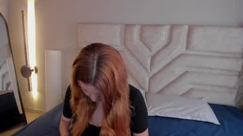 Zoe  online show from July 10, 12:54 pm