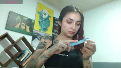 Zoe  online show from April 21, 3:02 am