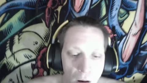 A Bored Dragon online show from December 21, 2:34 pm