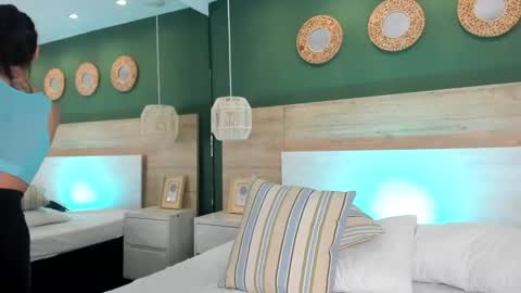 Snapshot of aa_lunit chatting on September 26, 3:20 pm Luni  online show from September 26, 3:20 pm