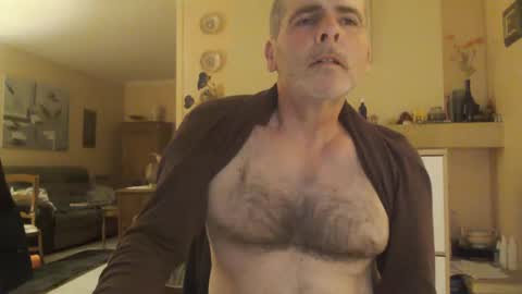 Aalex1717 online show from March 7, 4:45 am