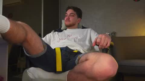 Snapshot of aalexxxxxx chatting on October 13, 8:16 am Alex online show from October 13, 8:16 am