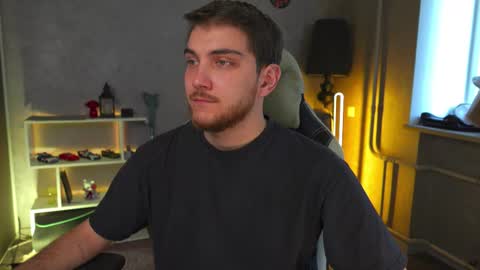 Snapshot of aalexxxxxx chatting on October 2, 7:51 am Alex online show from October 2, 7:51 am