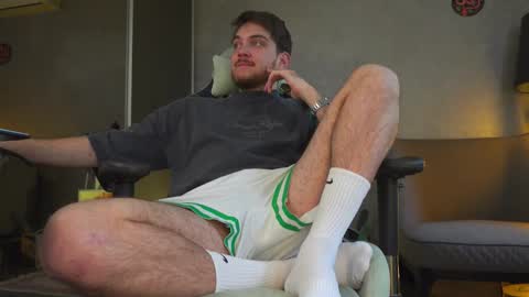 Snapshot of aalexxxxxx chatting on September 29, 8:02 am Alex online show from September 29, 8:02 am