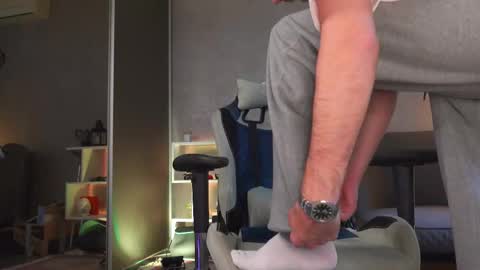 Snapshot of aalexxxxxx chatting on September 20, 7:33 am Alex online show from September 20, 7:33 am