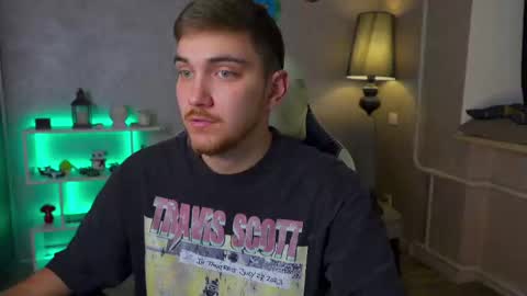 Snapshot of aalexxxxxx chatting on February 12, 7:55 am Alex online show from February 12, 7:55 am