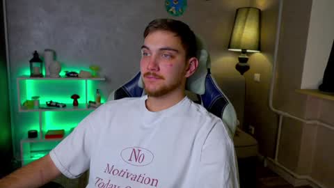 Snapshot of aalexxxxxx chatting on January 10, 5:05 am Alex online show from January 10, 5:05 am