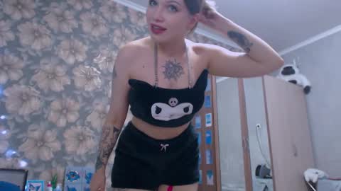 Alice online show from December 1, 9:13 pm