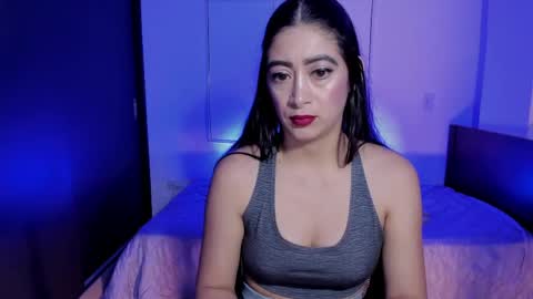 andrea online show from April 21, 2:51 am