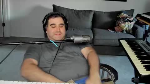 Aaron online show from July 23, 11:46 pm