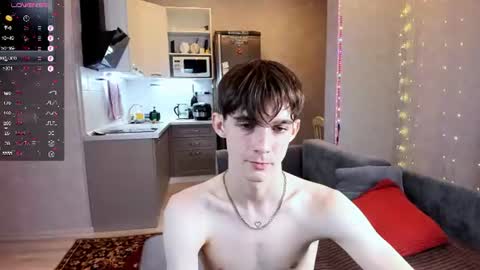 Aaron Bang online show from July 21, 5:59 pm