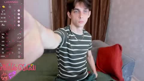 Aaron Bang online show from June 1, 10:22 pm