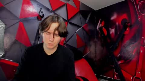 Aaron online show from December 15, 12:28 am