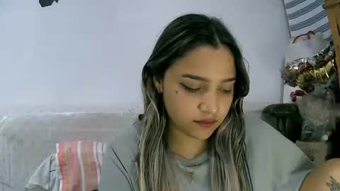 Abbie cute online show from May 1, 12:37 am