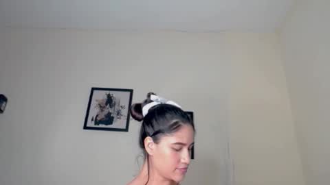 Abbie Hard  --------------- Streaming from 0800 - 0400 UTC-5 online show from October 13, 2:24 am