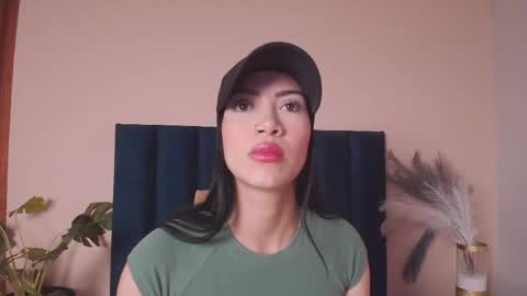 Abbie Joness online show from June 6, 12:11 pm