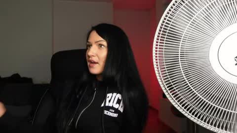 ABBY LAKER online show from April 18, 7:58 pm