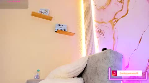 Abby online show from August 3, 12:22 pm