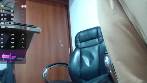 Vannesa online show from November 19, 11:31 am