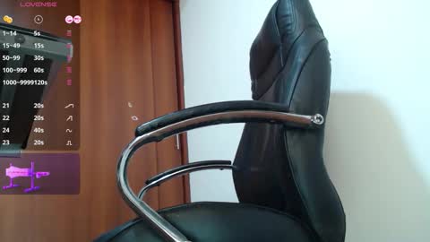 Snapshot of abby_taylorr_ chatting on October 21, 11:26 am Vannesa online show from October 21, 11:26 am