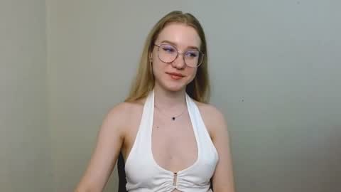 Abby Lovense is active online show from August 4, 10:00 am