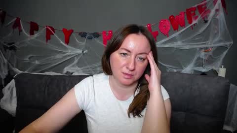 abbytaylorr online show from October 21, 3:48 pm
