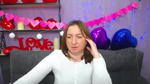 abbytaylorr online show from February 15, 10:33 am