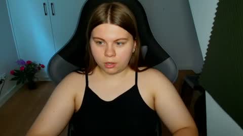 abbyvibe online show from August 7, 11:19 am