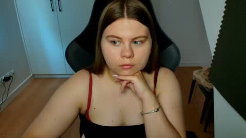 abbyvibe online show from July 26, 10:35 am