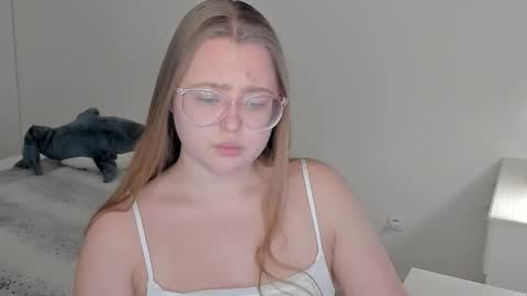 Abby    Stream at Sat  Sun  Mon  Fri online show from February 1, 3:09 pm