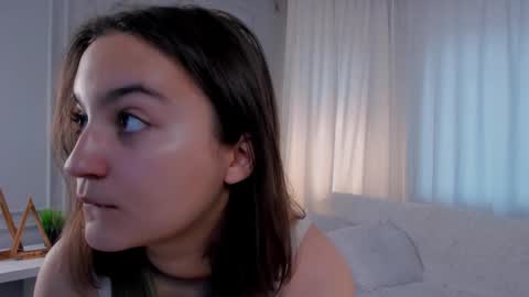 Elizabeth online show from February 3, 7:07 am