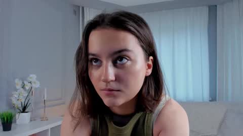 Elizabeth online show from February 2, 7:20 am