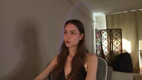 abella_danger_x online show from April 28, 7:34 am