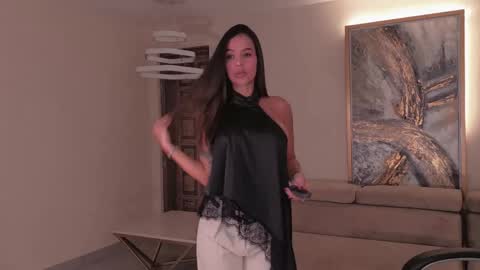  Abella  online show from April 22, 1:29 pm