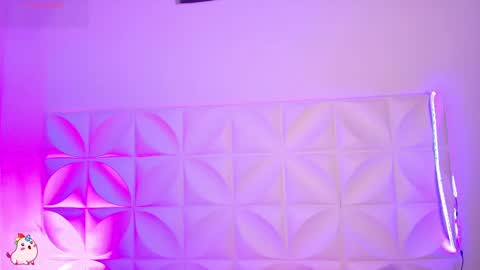 Abril  online show from September 16, 10:39 am