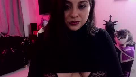 Alice online show from April 22, 3:35 am