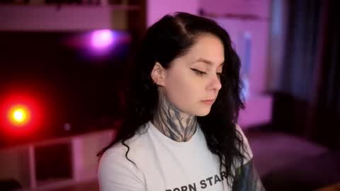 Snapshot of acid_pie chatting on September 26, 6:27 pm acid_pie online show from September 26, 6:27 pm